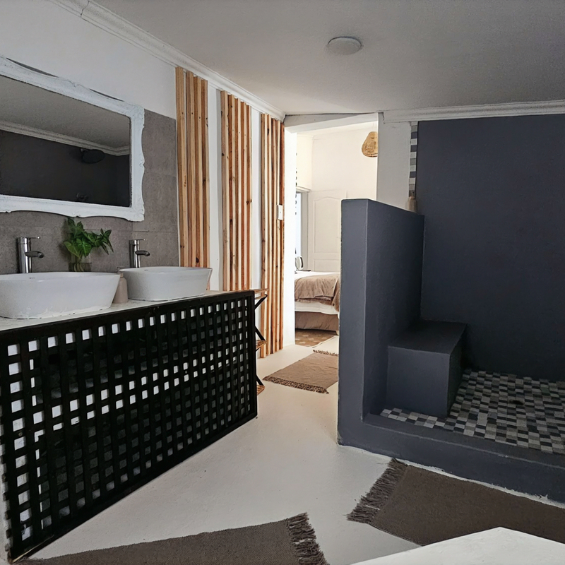 Second Bedroom En-suite