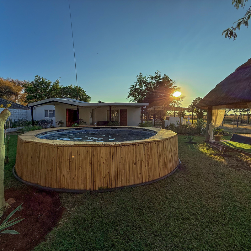 Outside Swing Bed and Splash Pool